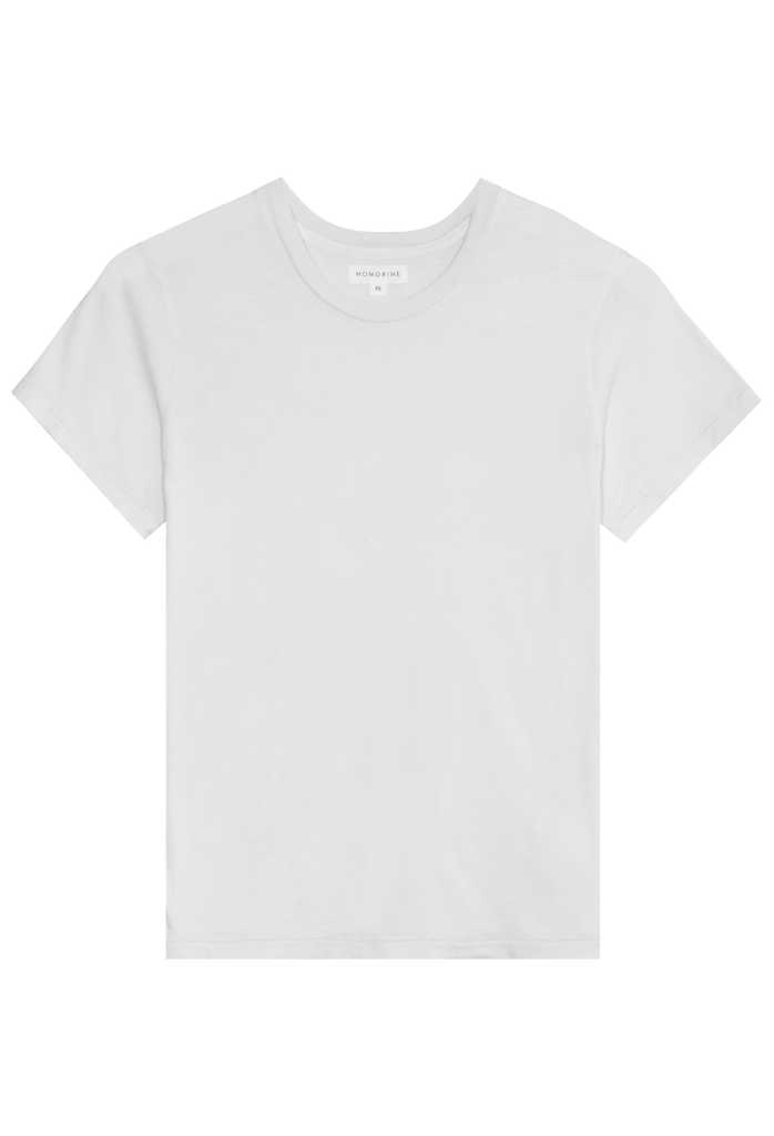 FLATLAY OF A WHITE CREWNECK TSHIRT ON A TRANSPARENT BACKGROUND